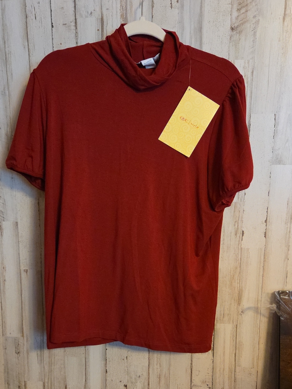 Modern Soul Rust Red Short Sleeve Turtleneck Top